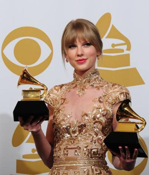 Taylor Swift, iperpremiata,  anche la popstar che ha deciso di togliere tutta la sua musica da Spotify.
